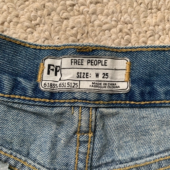 Free People lace trim jean shorts - Picture 3 of 3